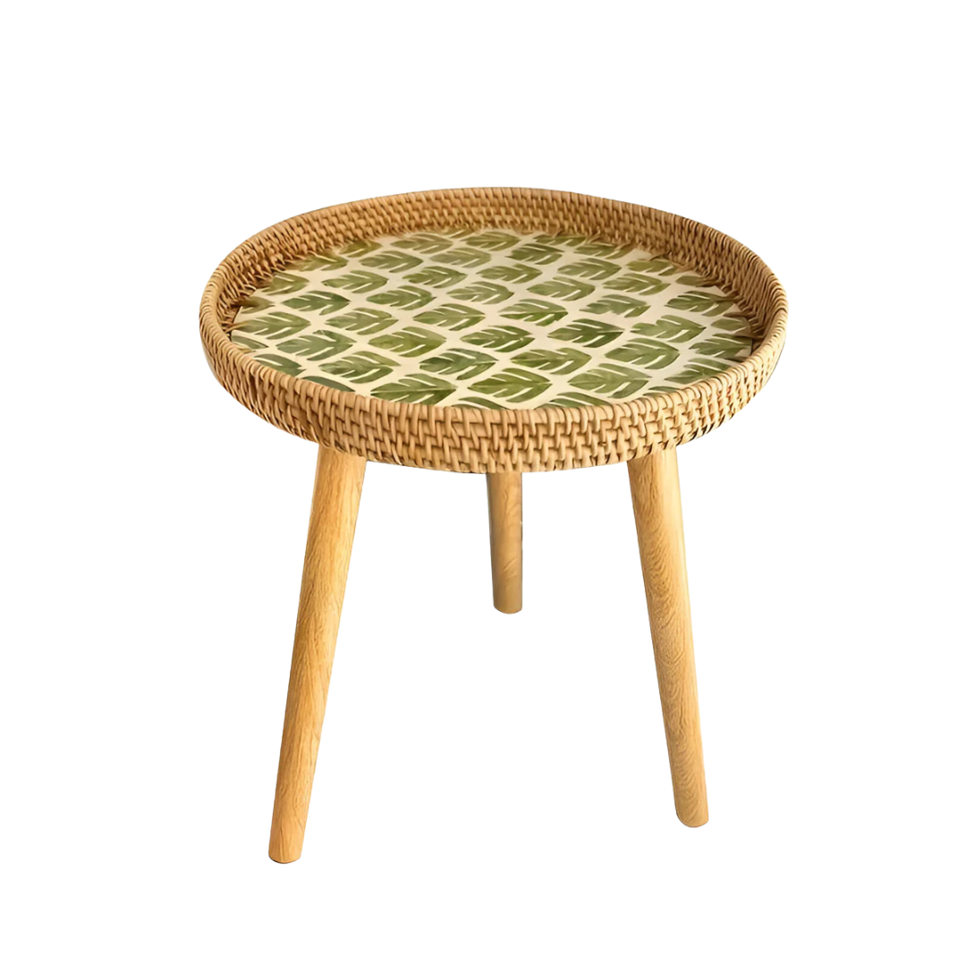 Erla | Table Tripode Décorative en Rotin