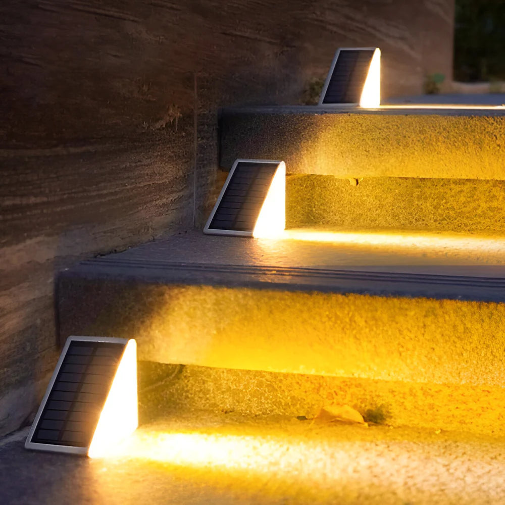 Alrik | Applique LED Triangulaire pour Escaliers