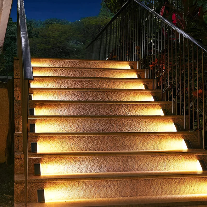 Alrik | Applique LED Triangulaire pour Escaliers