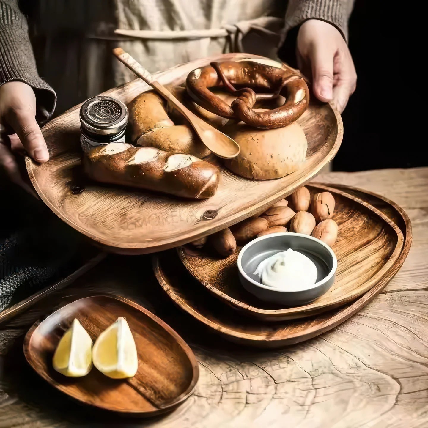 Alva | Ensemble d’Assiettes en Bois d’Acacia