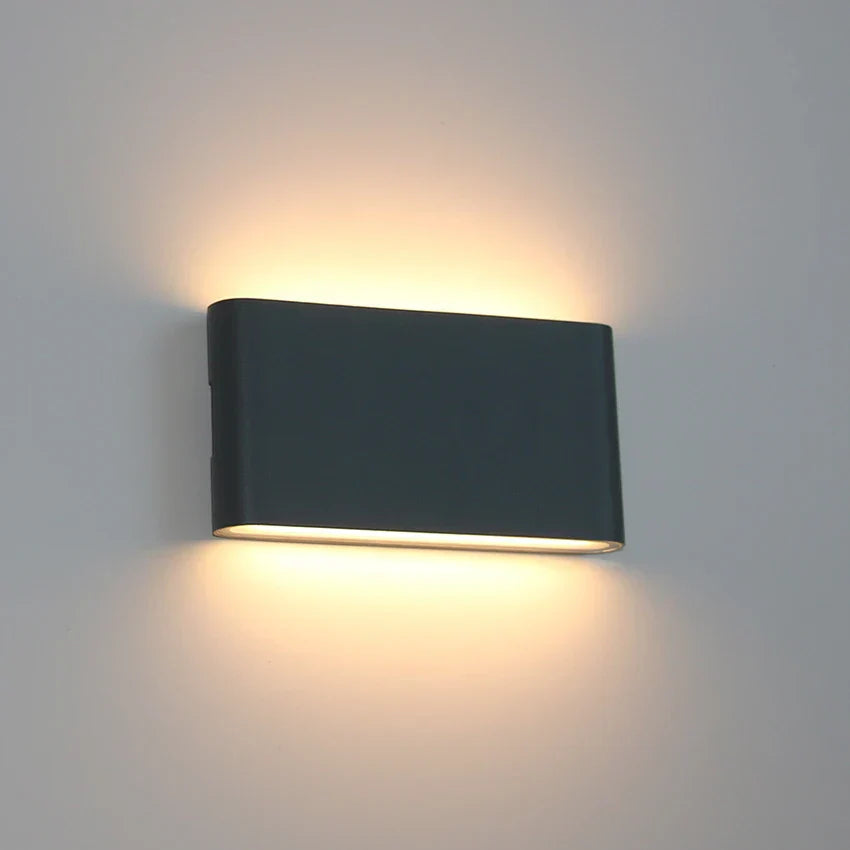 Briva | Applique Murale Extérieure Minimaliste