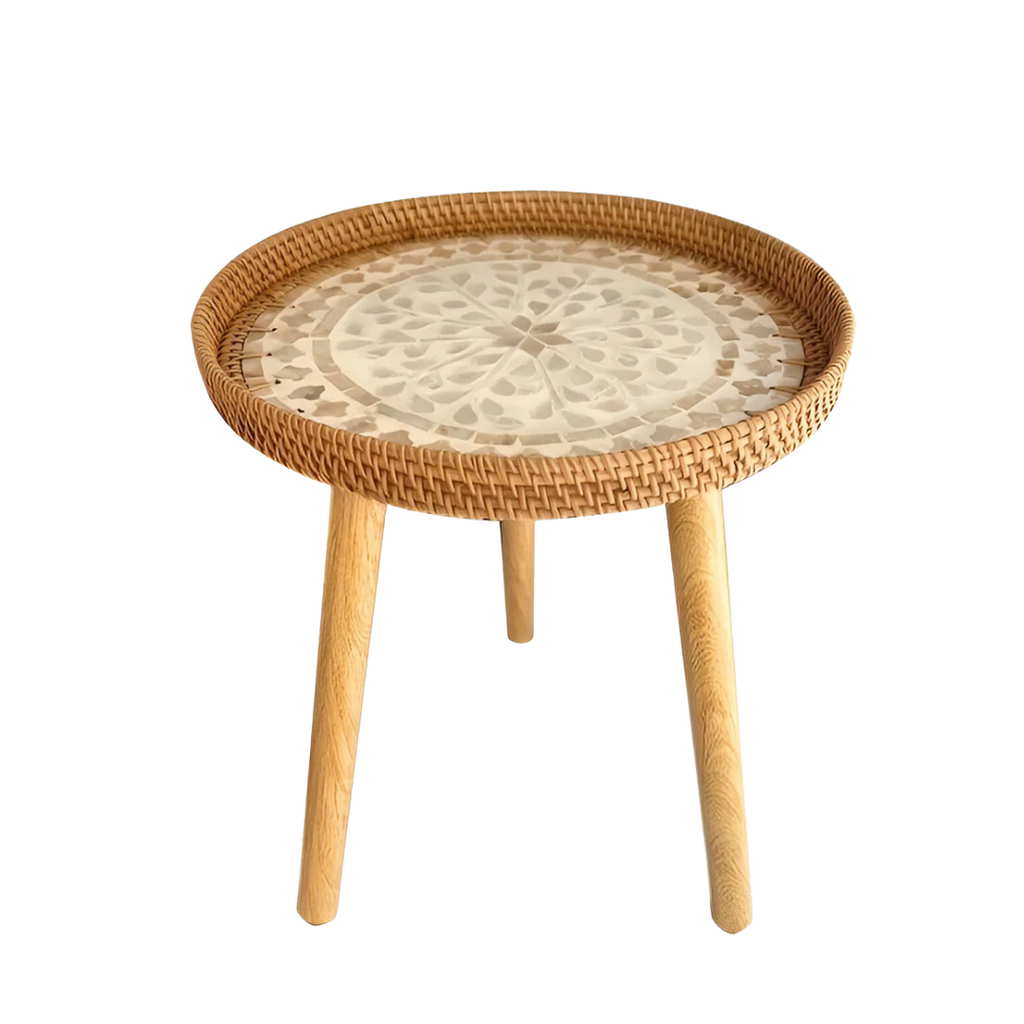 Erla | Table Tripode Décorative en Rotin