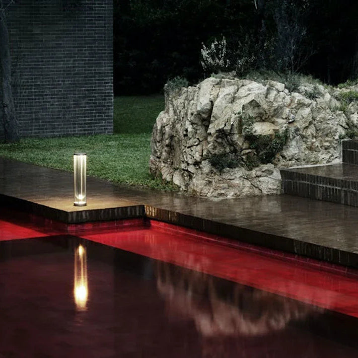 Variant image for Sorenza | Lampe de table rechargeable sans fil en métal et verre-3