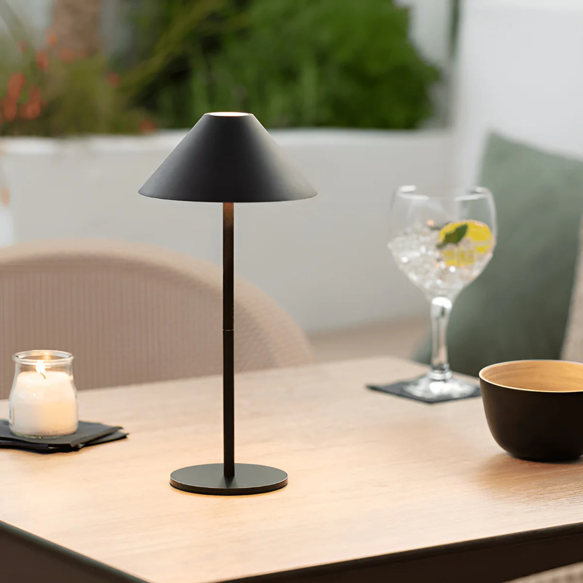 Isen | Lampe de Table Sans Fil en Métal