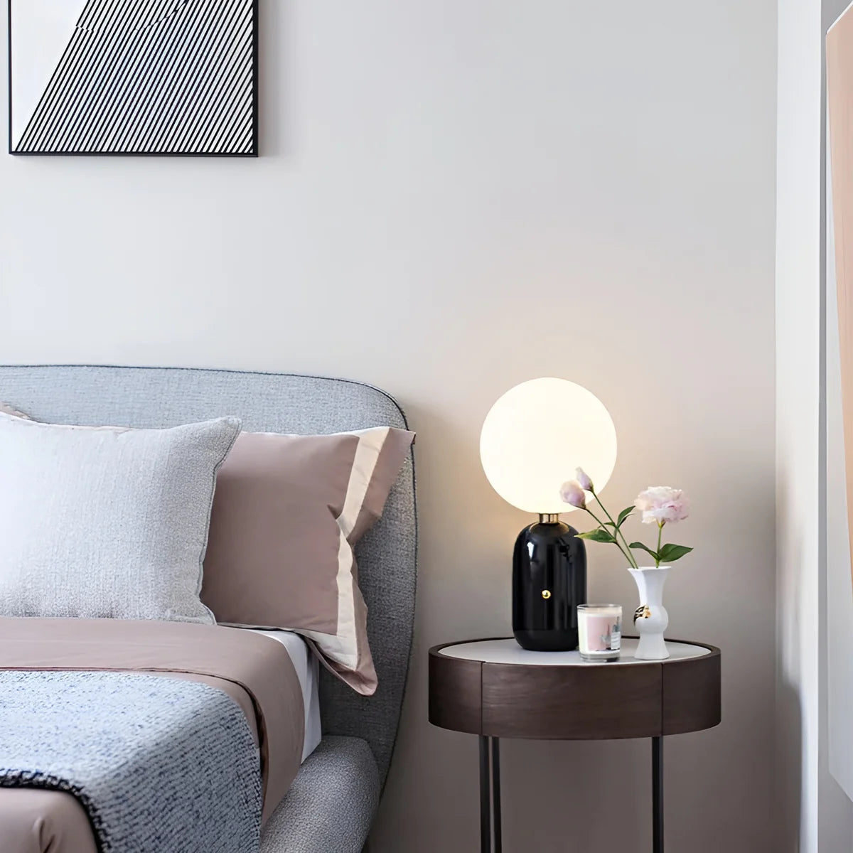 Kaia | Lampe de Table Globe Sculpturale