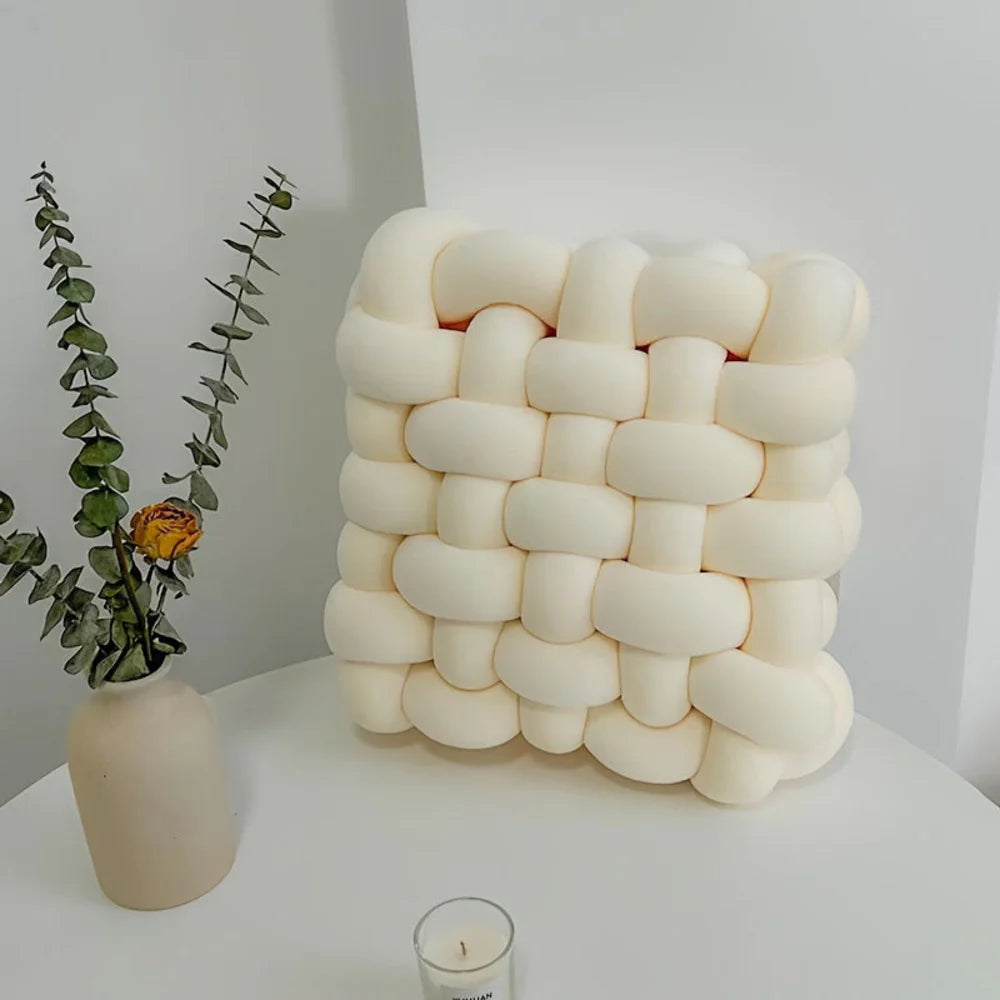 Lyra | Coussin Tressé en Velours