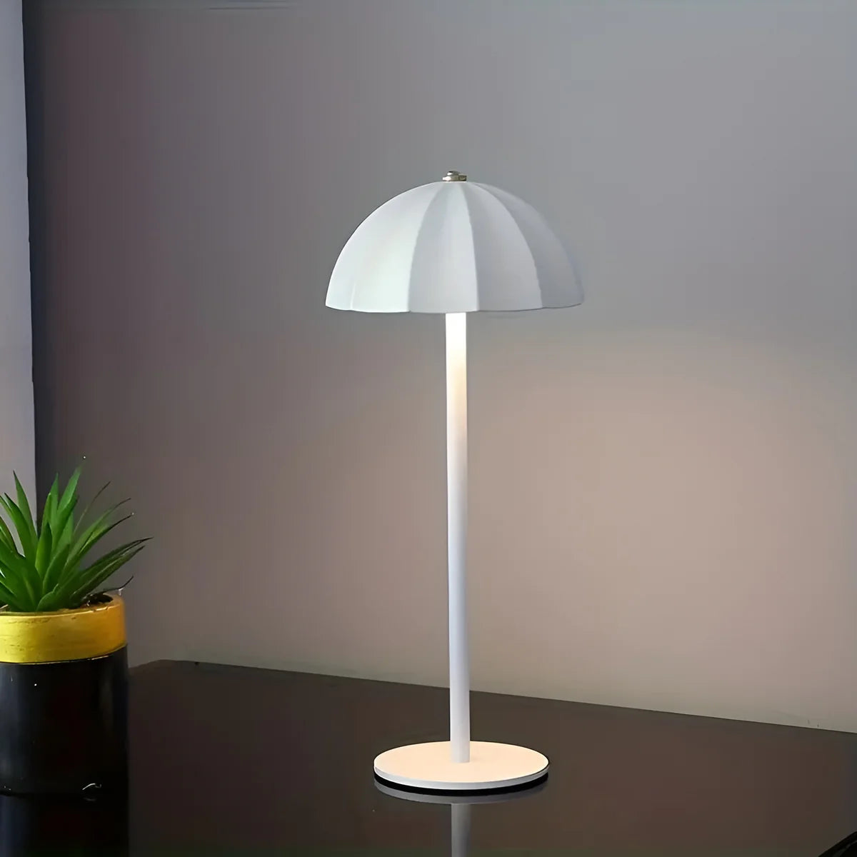 Lysa | Lampe de Table Tactile à Abat-Jour Parapluie