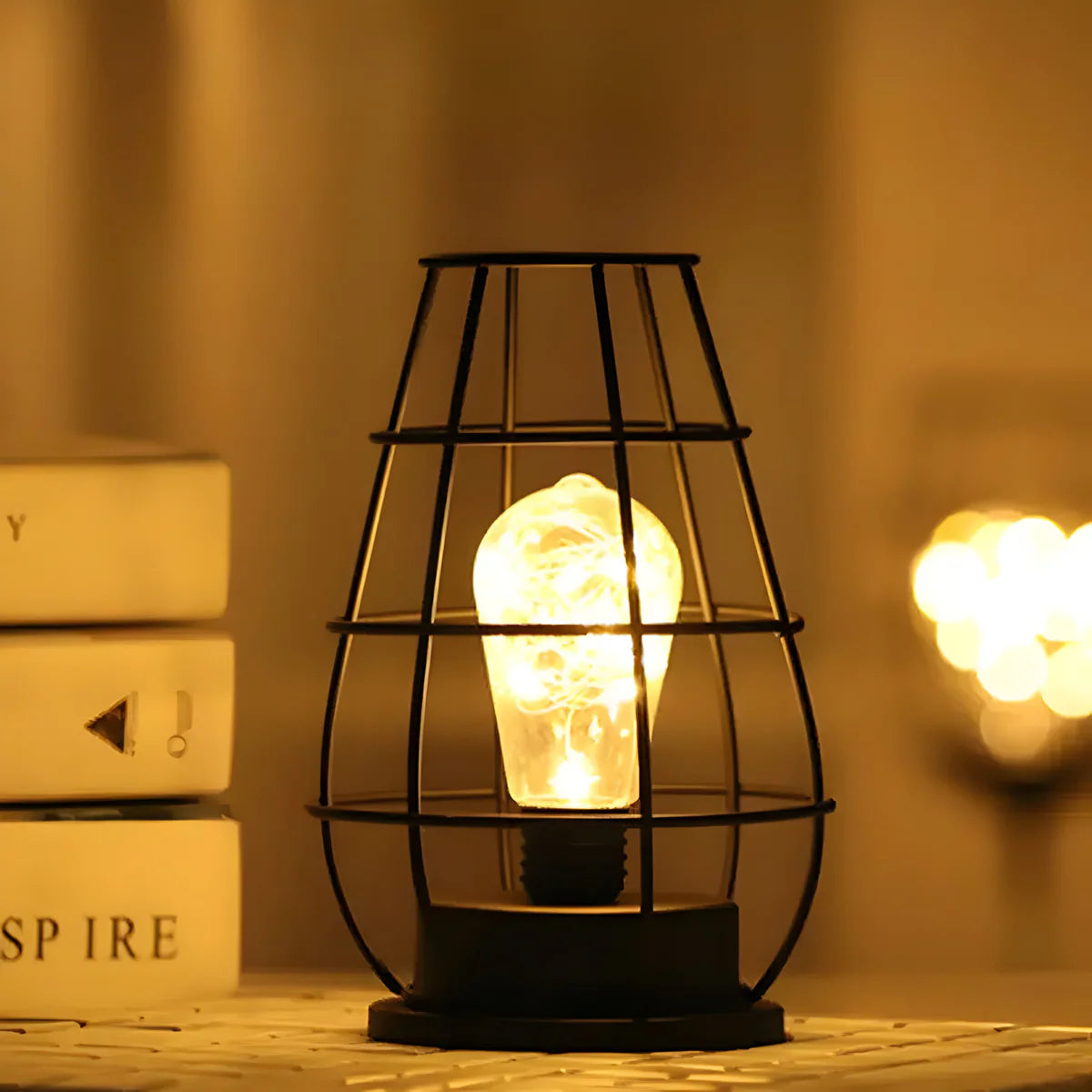 Maelle | Lampe à Vin en Fer Forgé