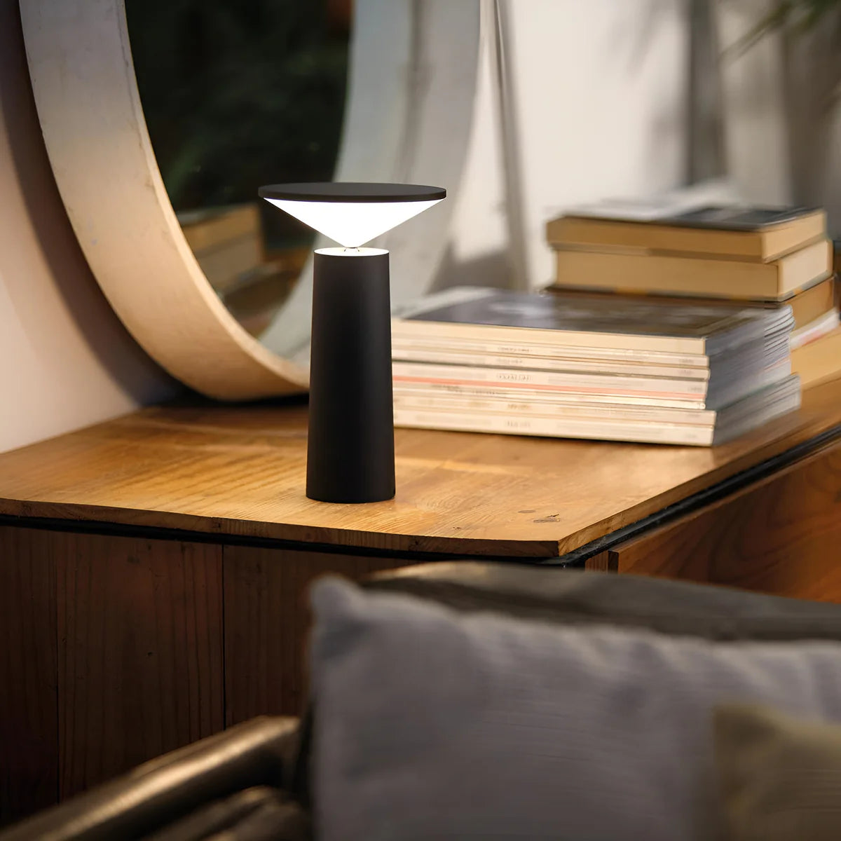 Nero | Lampe de Table à Tête Orientable
