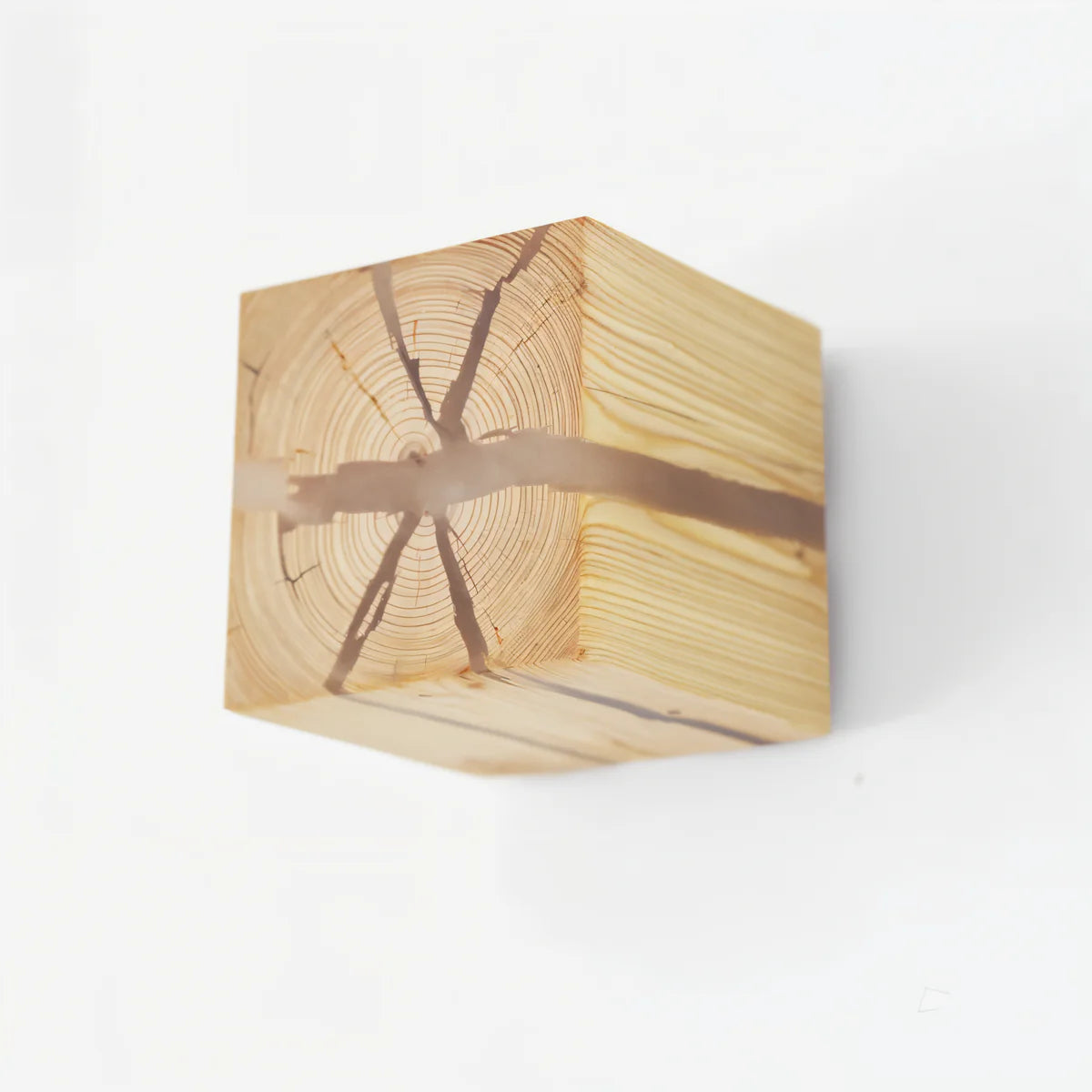 Nilo | Applique Murale Cube en Bois Fendu