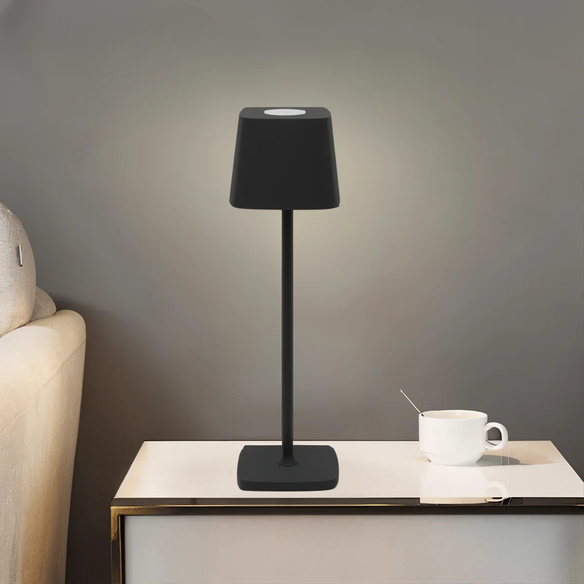 Nomi | Lampe de Table Rechargeable en Aluminium