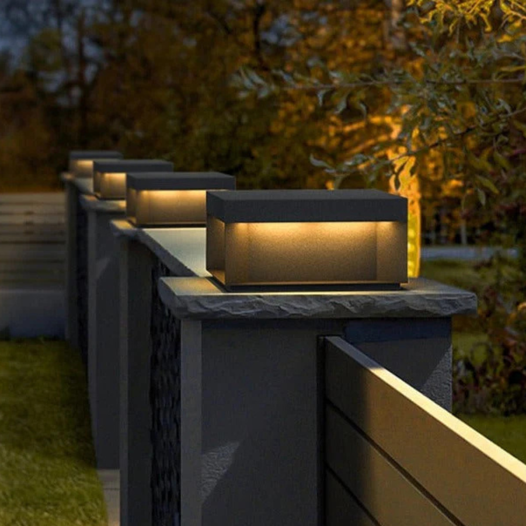 Olyne | Applique de Pilier Extérieur Solaire ou Filaire