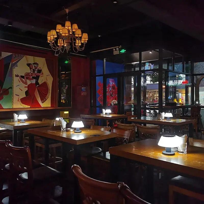 Elvar | Lampe de Table Solaire Design