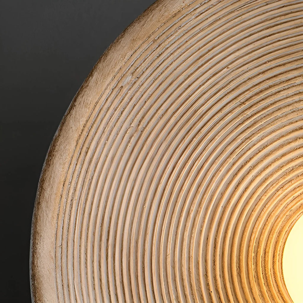 Thora | Applique Murale Sculptée en Résine